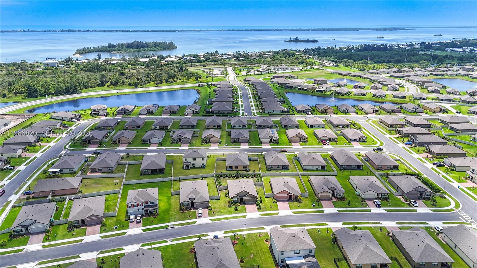 7162 4 / 2  sq. ft. $ 2026-04-14 0 Photo