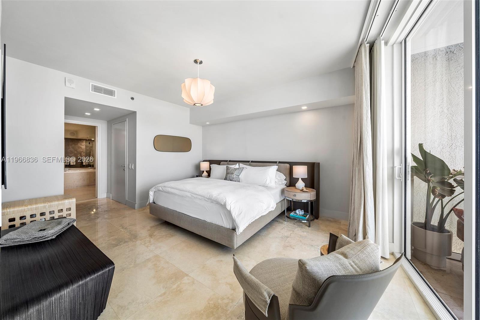 Photo of 450 Alton Rd #2706, Miami Beach, Florida, 33139 -