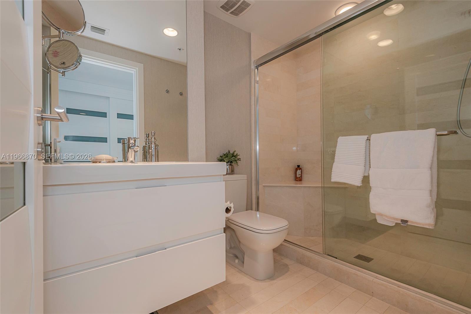 Photo of 17301 Biscayne Blvd  #2209, North Miami Beach, Florida, 33160 - 