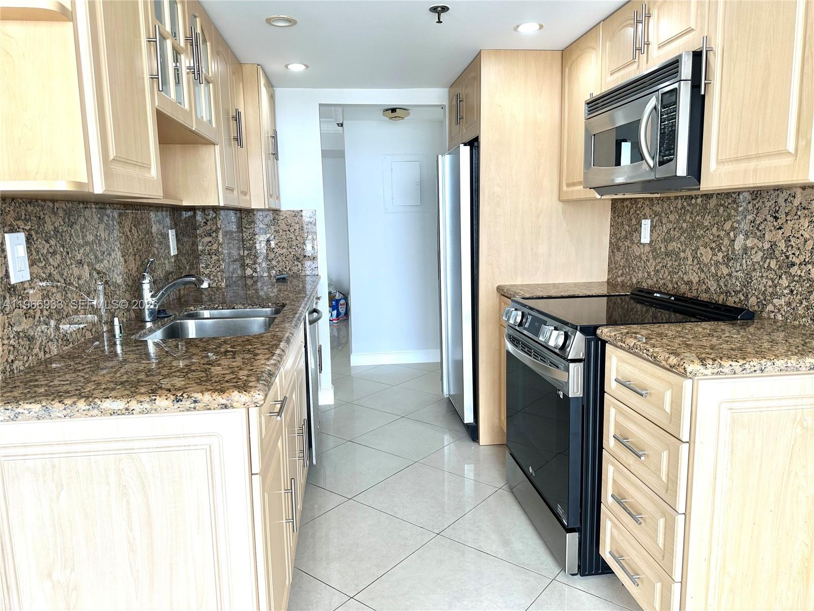 See details 2411 2 / 2 1507 sq. ft. $ 2026-03-11 0 Photo