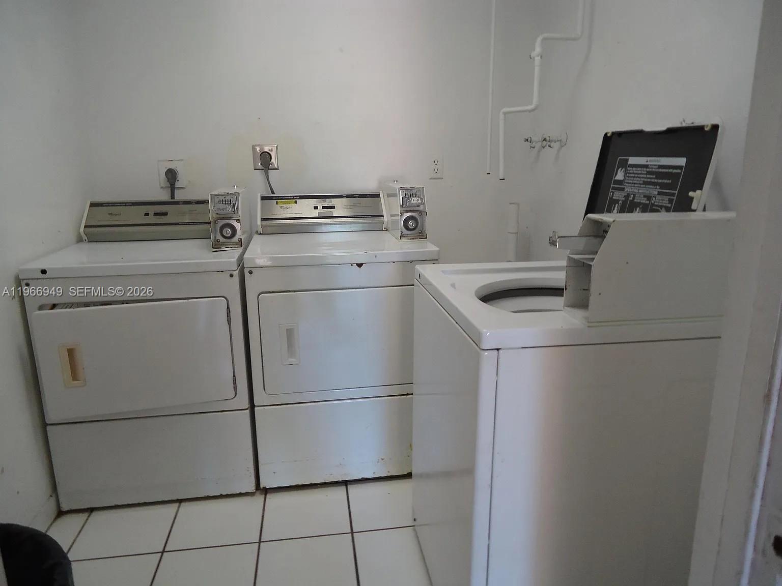   /   sq. ft. $ 2026-03-10 0 foto