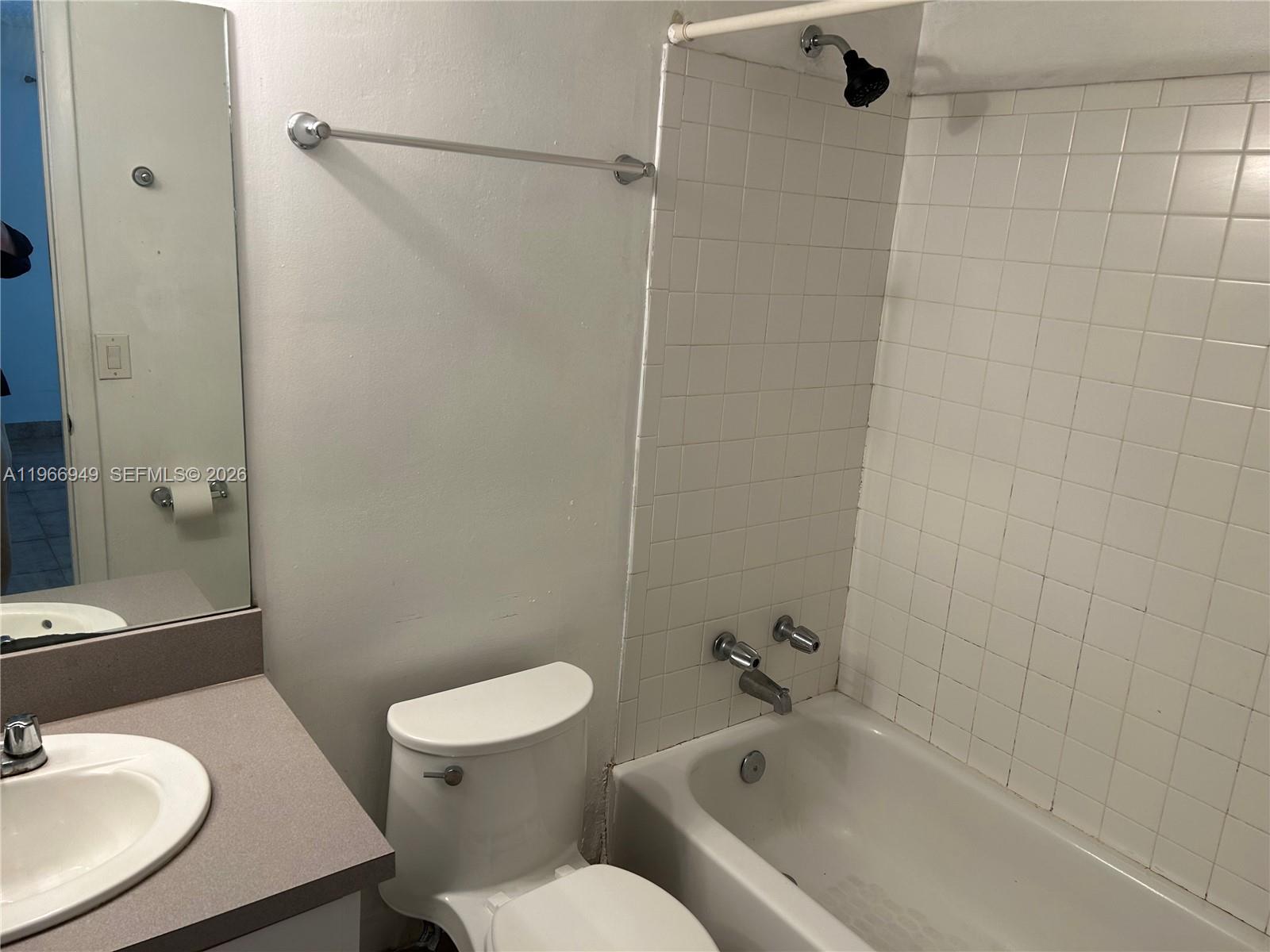   /   sq. ft. $ 2026-03-10 0 foto