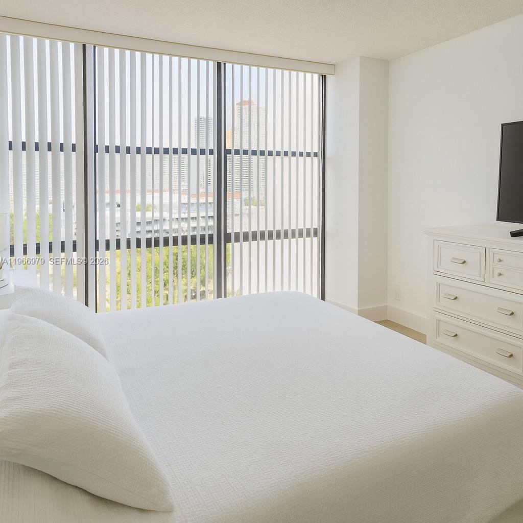 Photo of 17021 Bay Rd #906, Sunny Isles Beach, Florida, 33160 -