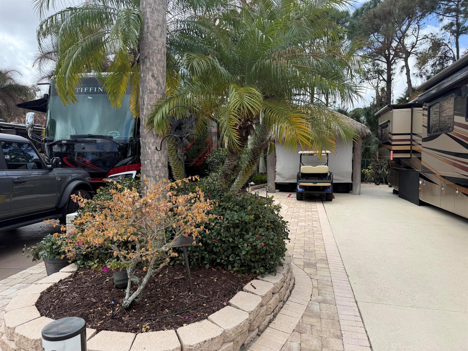   / 0  sq. ft. $ 2026-06-15 0 foto