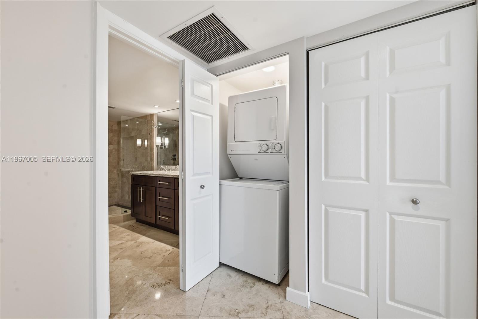 Photo of 3530 Mystic Pointe Dr  #1212, Aventura, Florida, 33180 - 