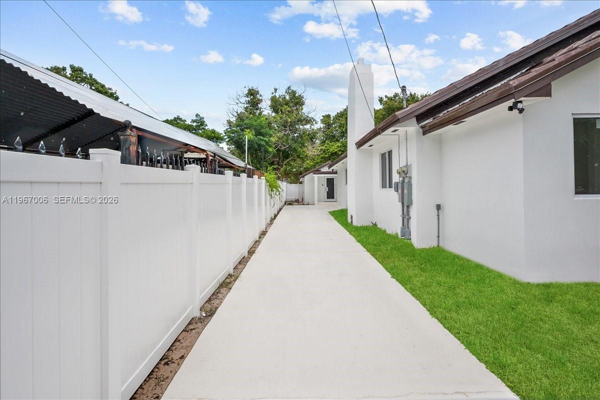 Ver detalles / 2241 sq. ft. $ 2026-02-17 0 foto