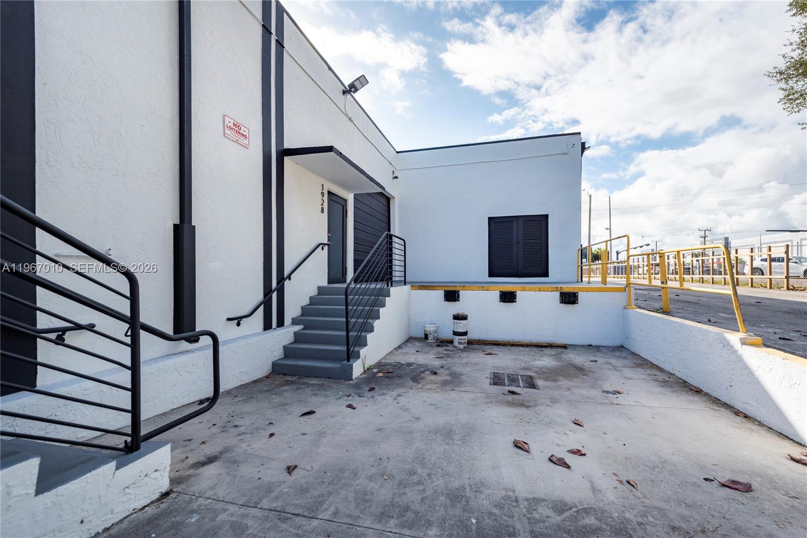 Подробнее / кв.футов $ 2026-02-17 0 Фото