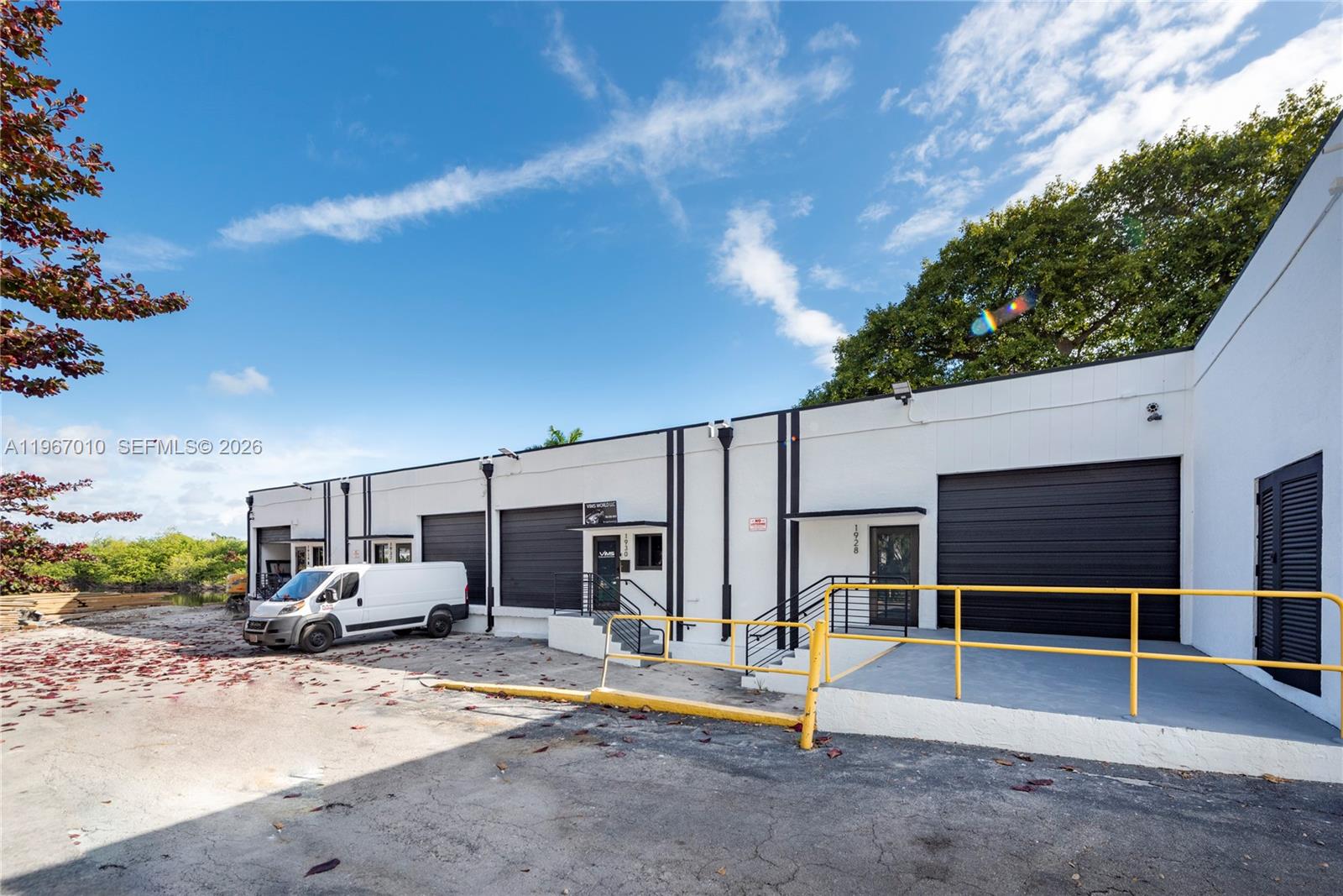 Подробнее / кв.футов $ 2026-02-17 0 Фото