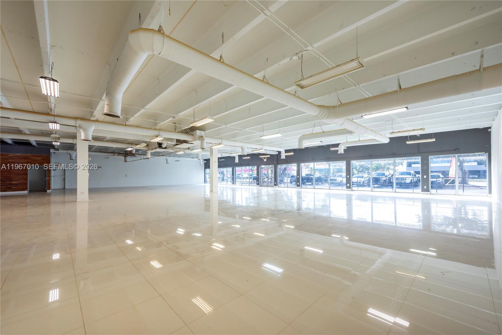 Подробнее / кв.футов $ 2026-02-17 0 Фото