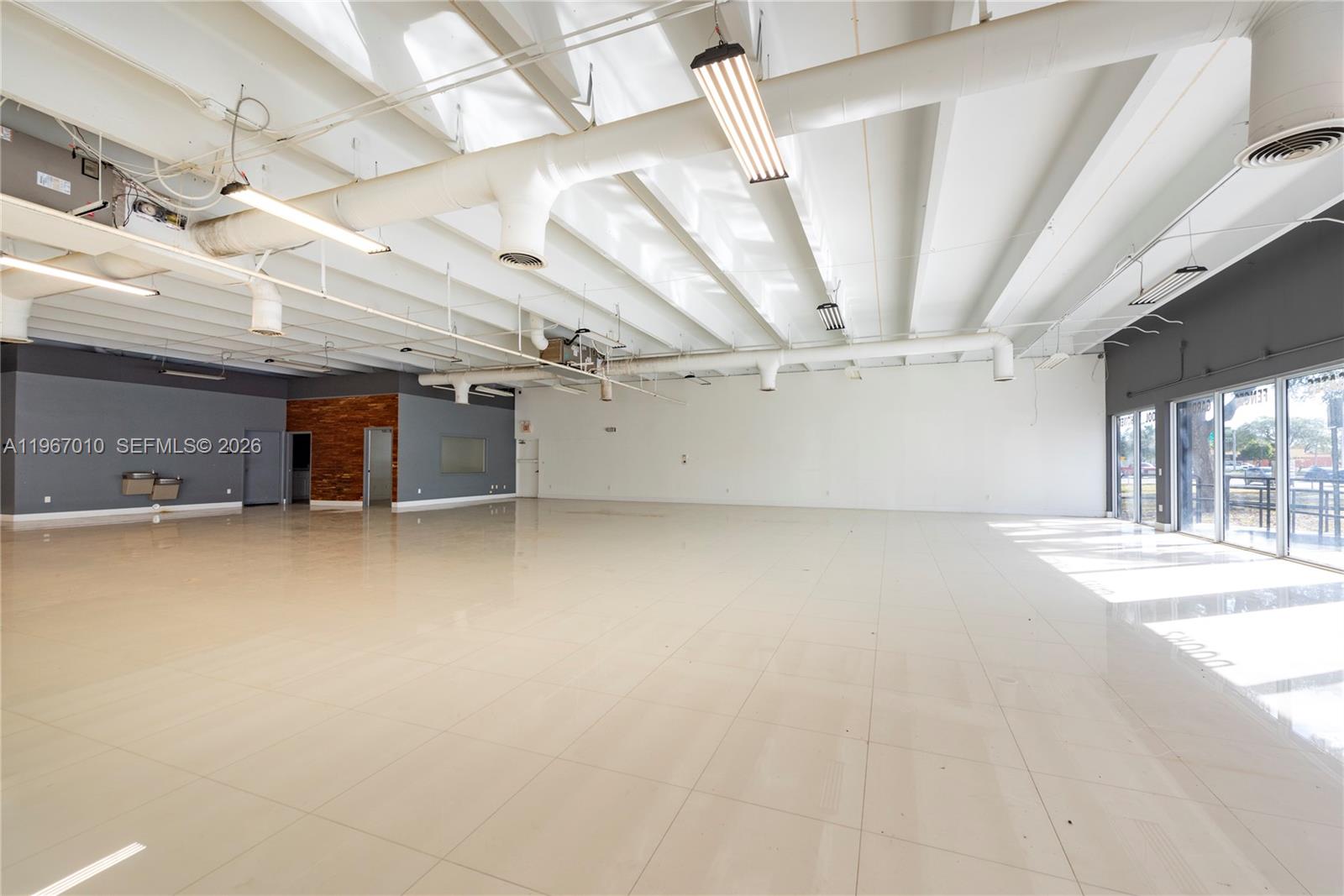 Подробнее / кв.футов $ 2026-02-17 0 Фото