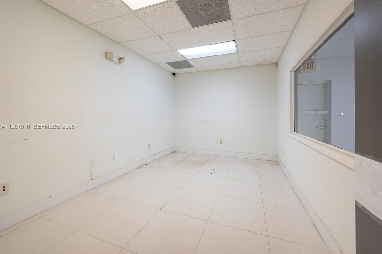 Подробнее / кв.футов $ 2026-02-17 0 Фото