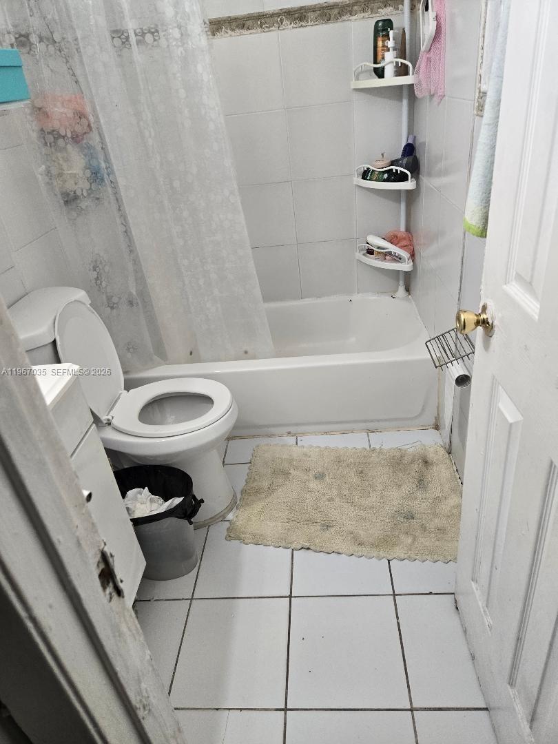   /  2708 кв.футов $ 2026-04-23 0 Фото