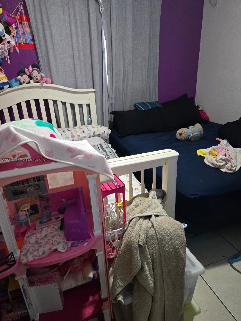   /  2708 кв.футов $ 2026-04-23 0 Фото