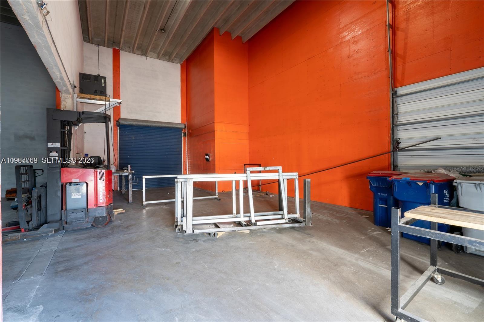 See details / sq. ft. $ 2026-02-17 0 Photo