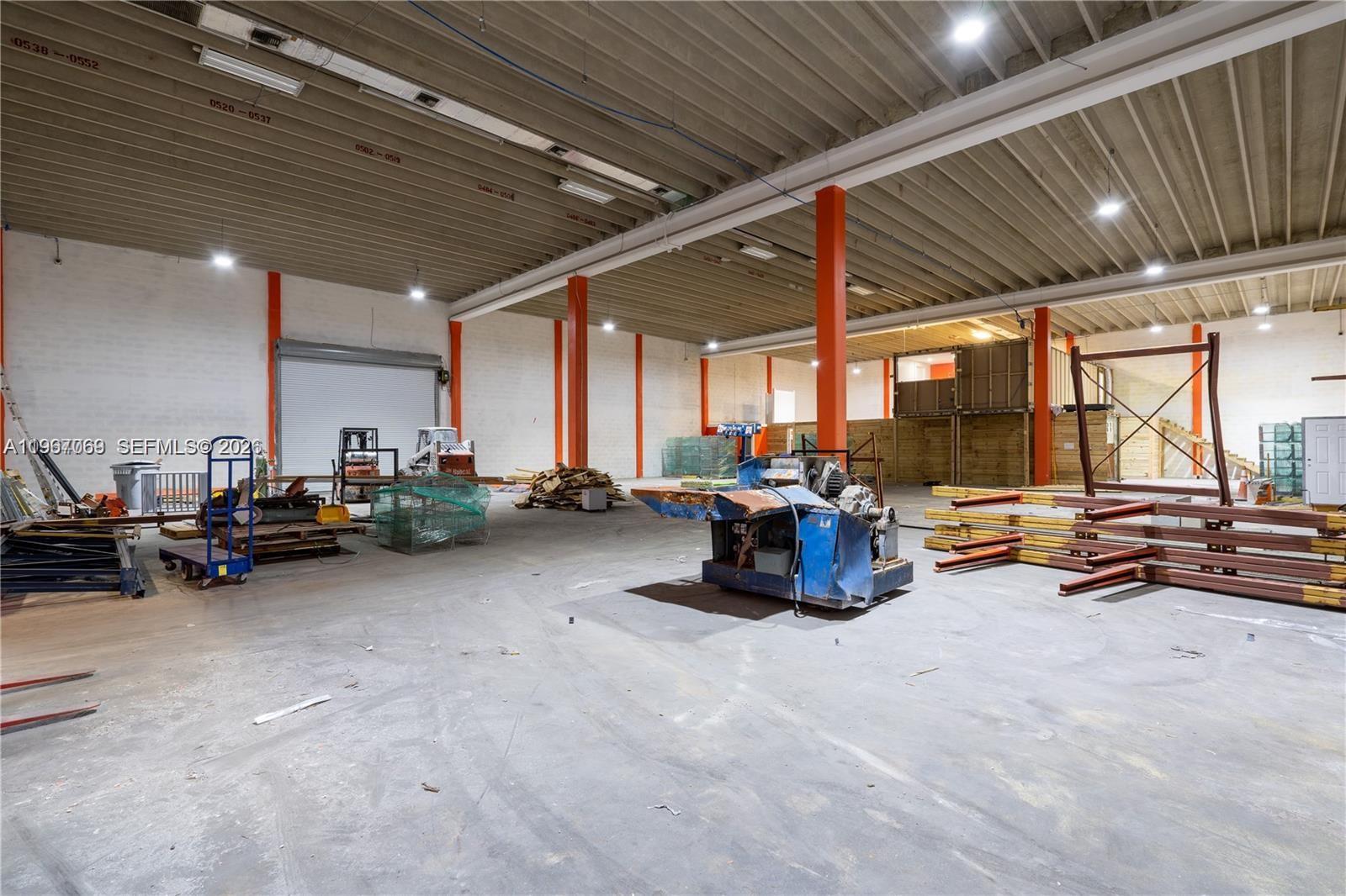 See details / sq. ft. $ 2026-02-17 0 Photo