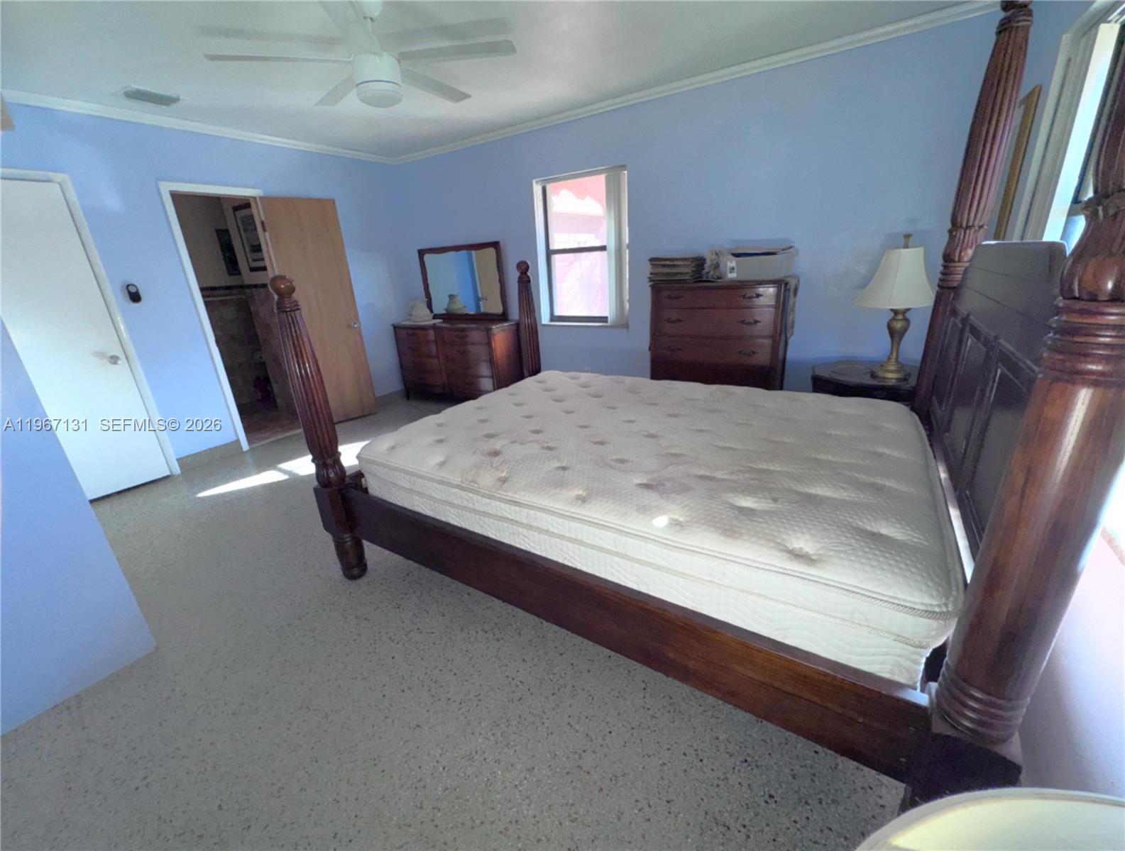   /  2340 кв.футов $ 2026-02-17 0 Фото