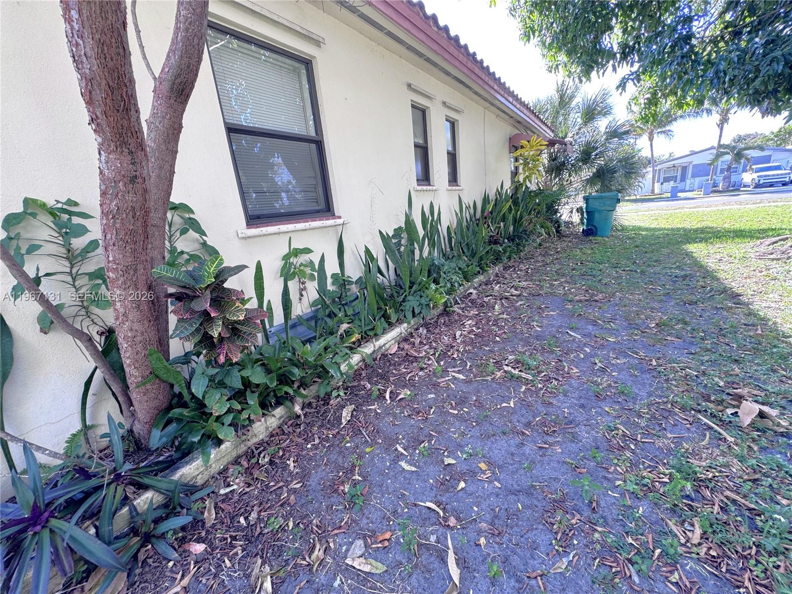   /  2340 кв.футов $ 2026-02-17 0 Фото