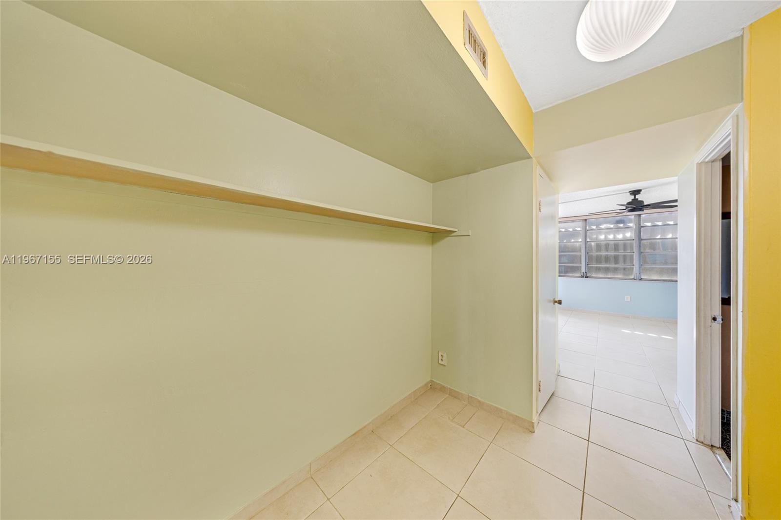 326-4 2 / 2 1317 кв.футов $ 2026-02-17 0 Фото