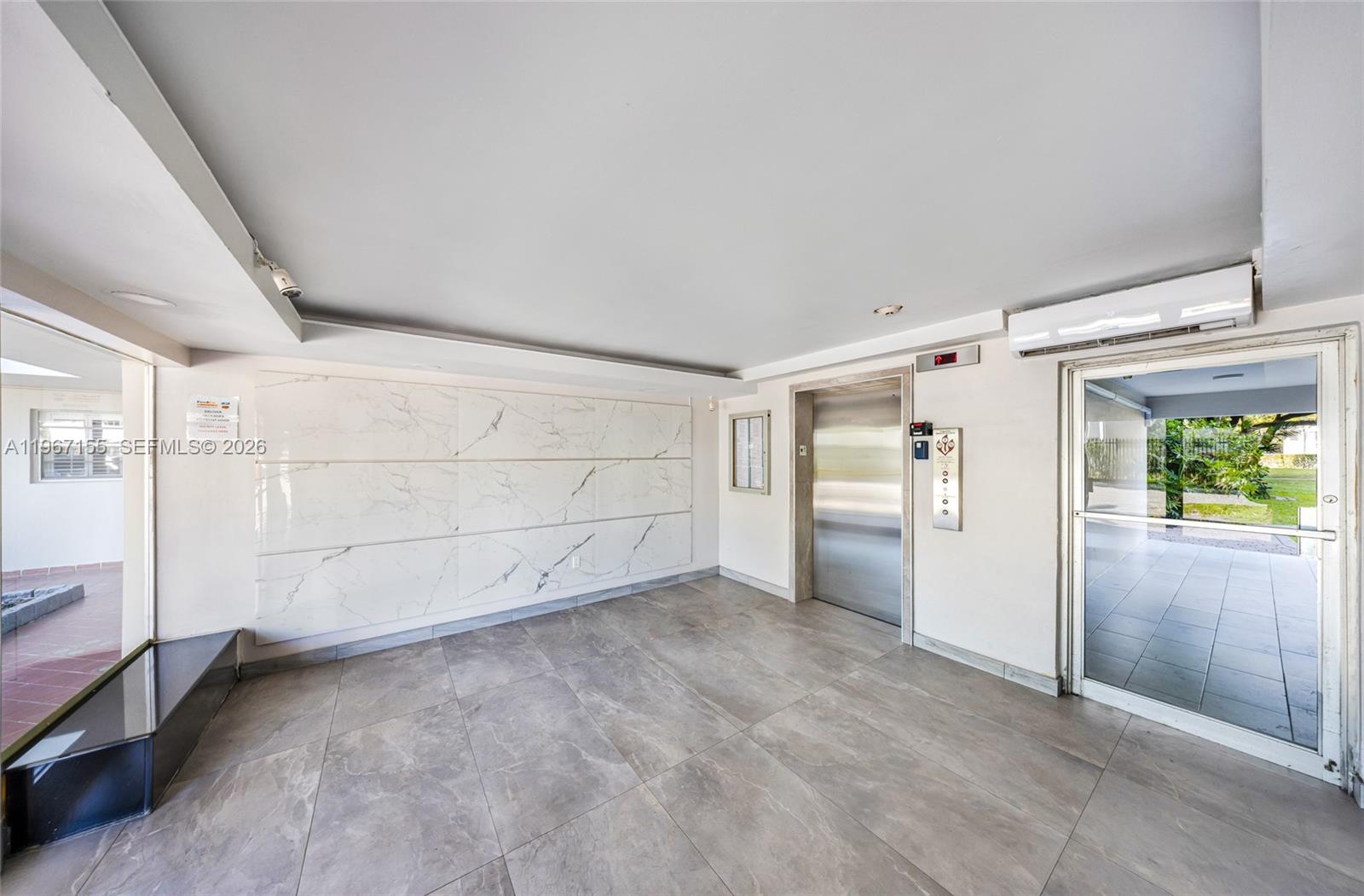 326-4 2 / 2 1317 кв.футов $ 2026-02-17 0 Фото