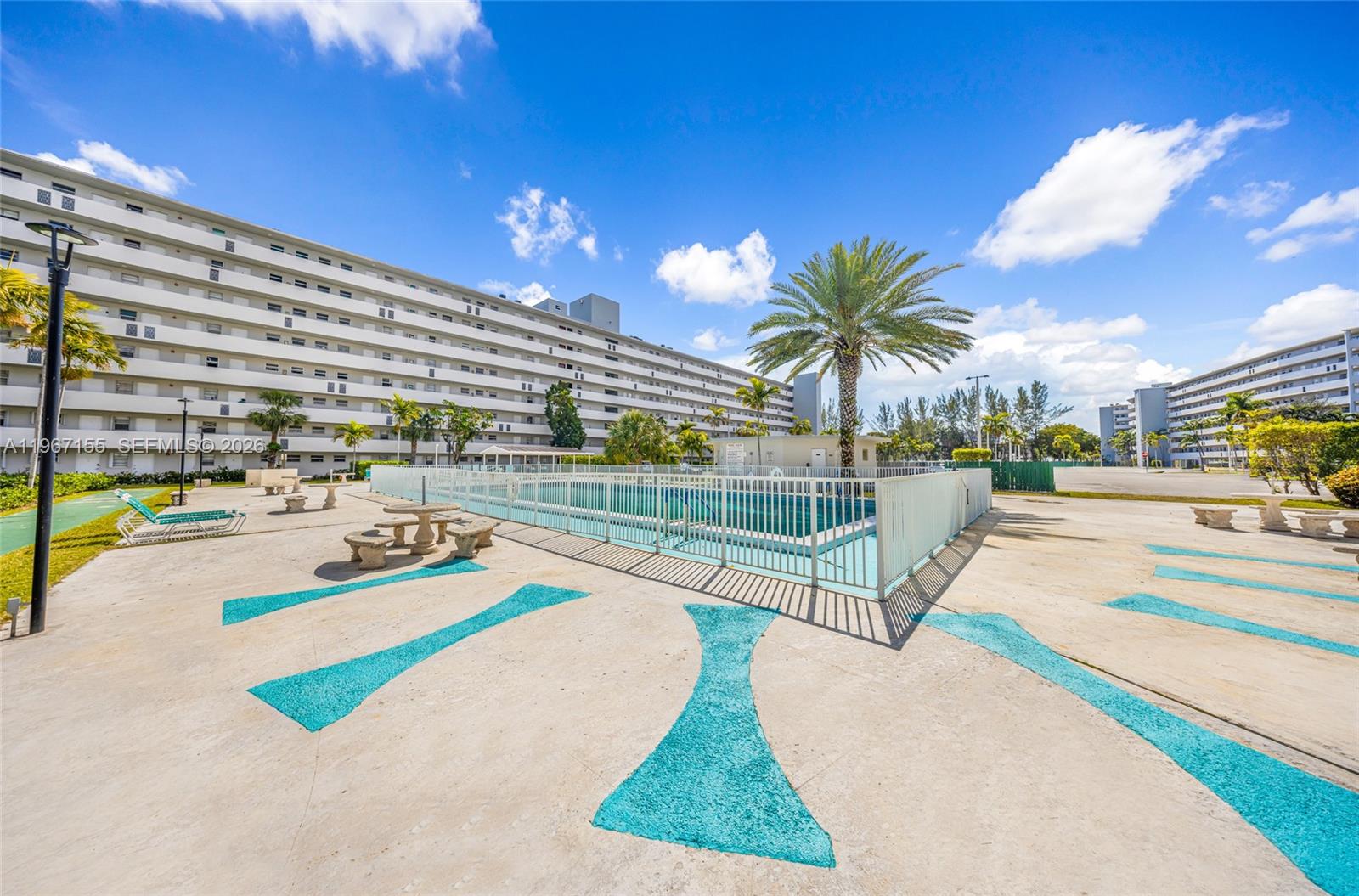 326-4 2 / 2 1317 кв.футов $ 2026-02-17 0 Фото