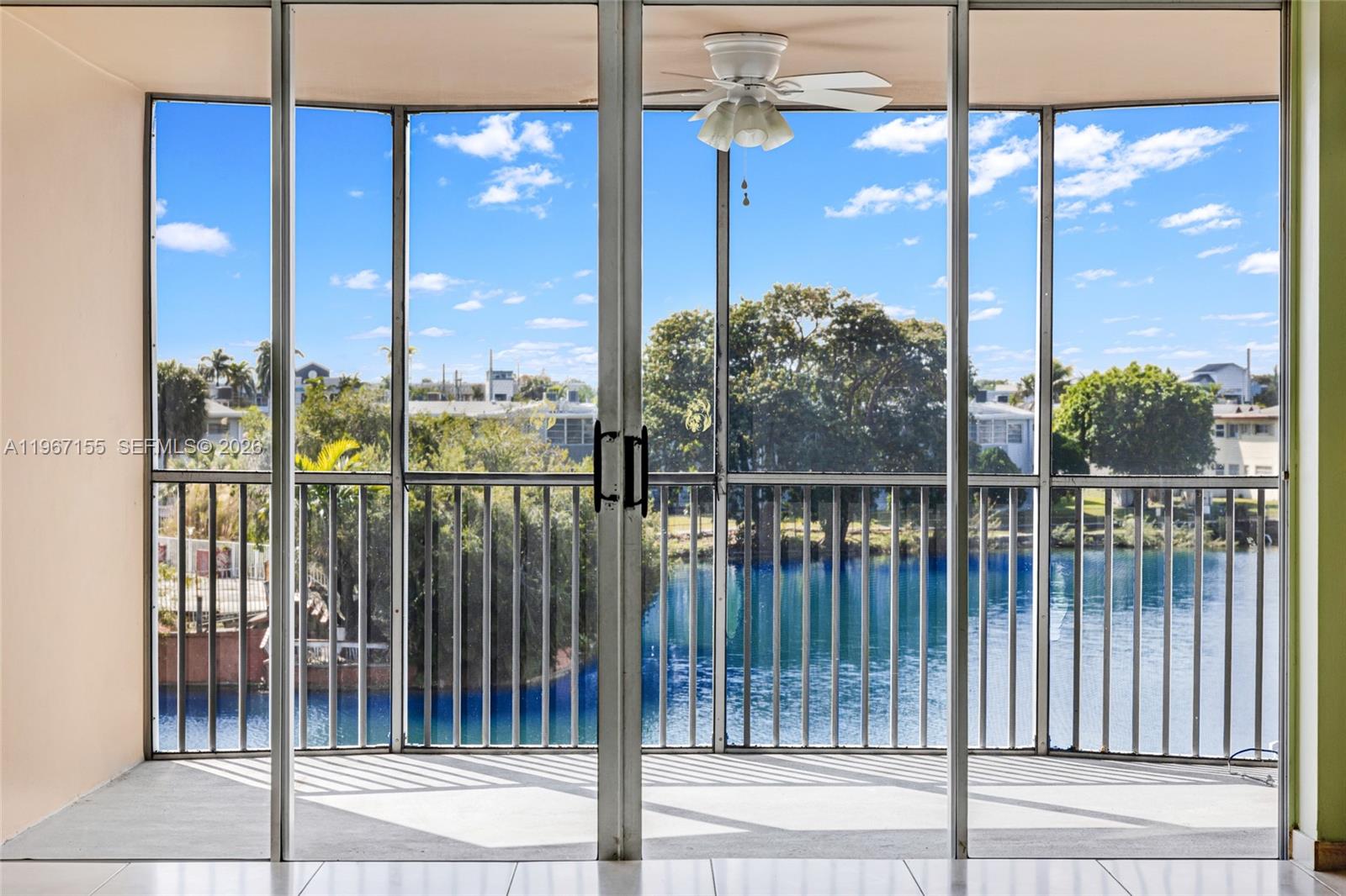 326-4 2 / 2 1317 кв.футов $ 2026-02-17 0 Фото