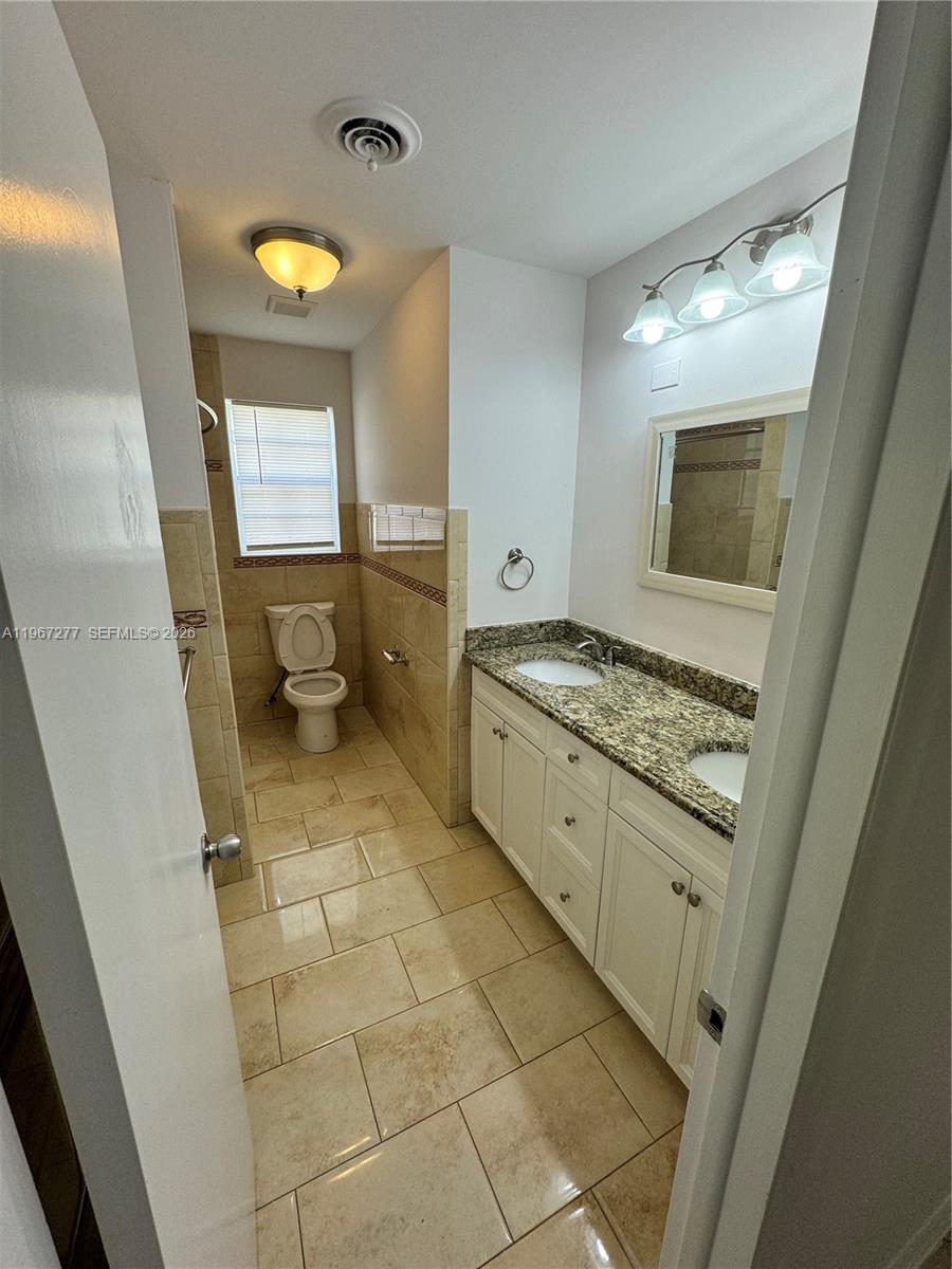  /  2904 sq. ft. $ 2026-02-17 0 Photo