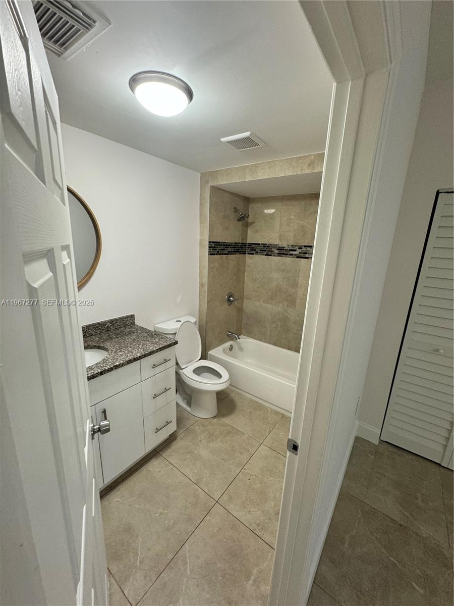   /  2904 sq. ft. $ 2026-02-17 0 Photo