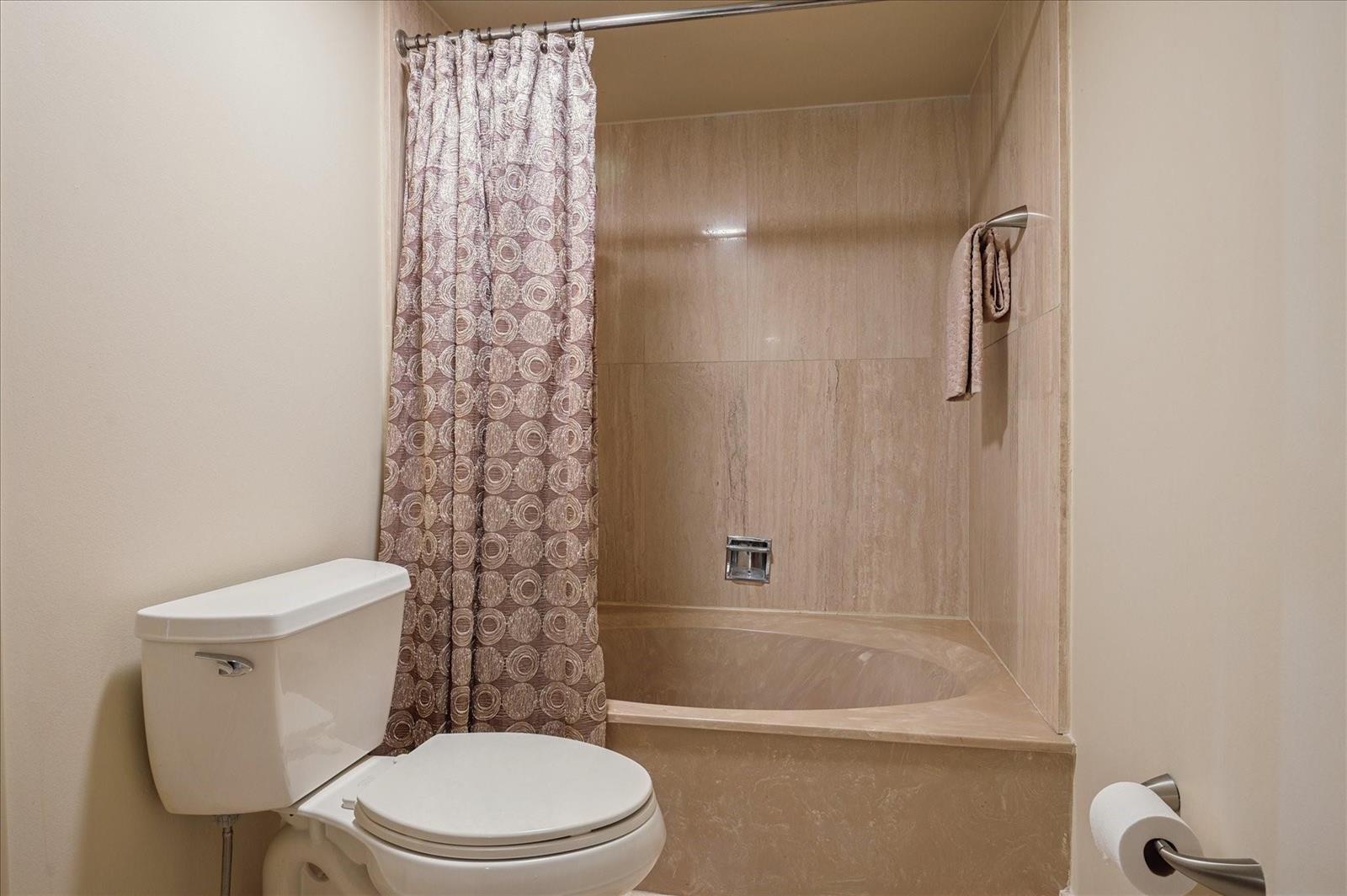 Photo of 1201 Ocean  #704s, Hollywood, Florida, 33019 - Photo 17