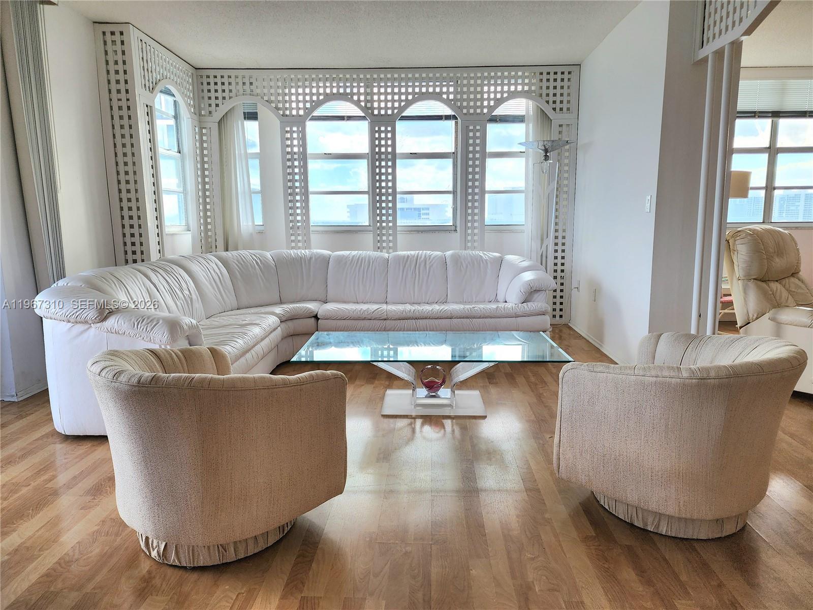 See details PHE 3 / 3 1780 sq. ft. $ 2026-02-17 0 Photo