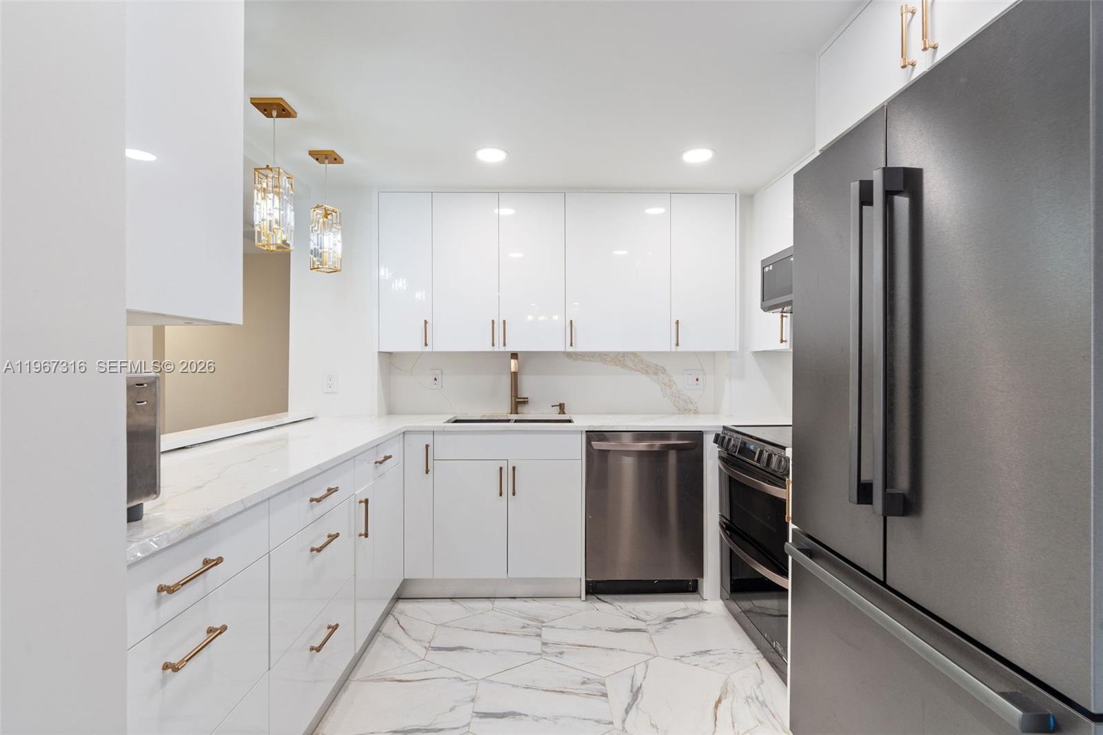 9G 2 / 2 1240 sq. ft. $ 2026-02-17 0 Photo