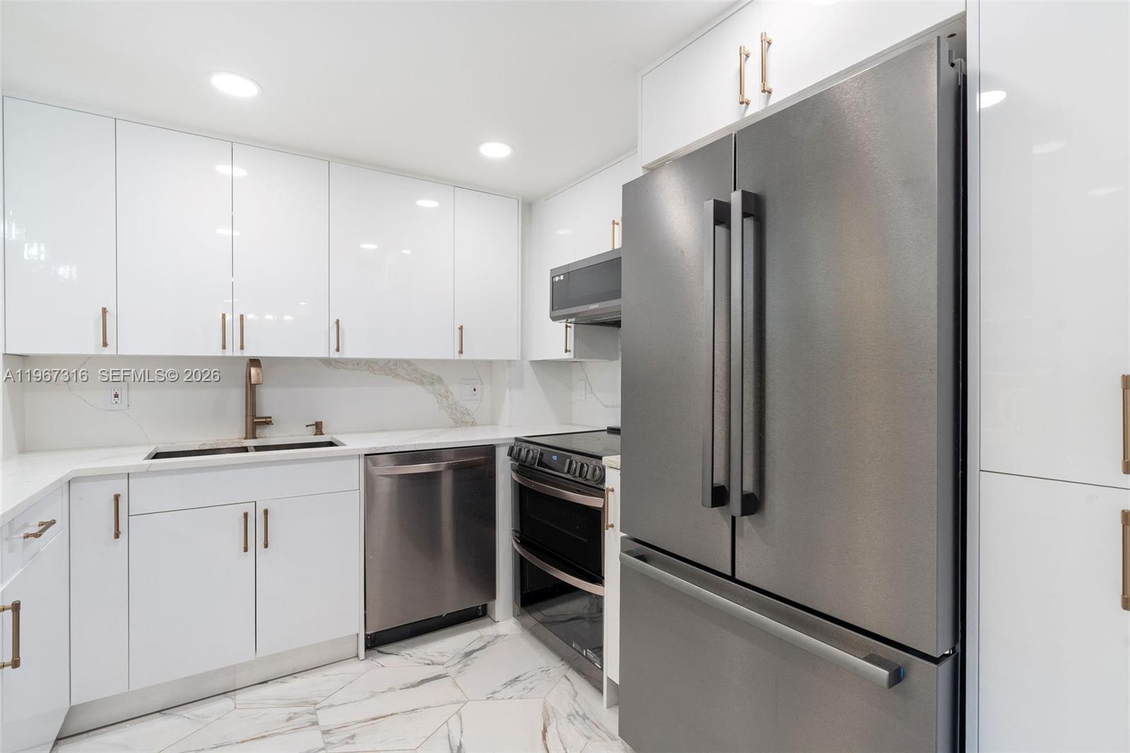 9G 2 / 2 1240 sq. ft. $ 2026-02-17 0 Photo