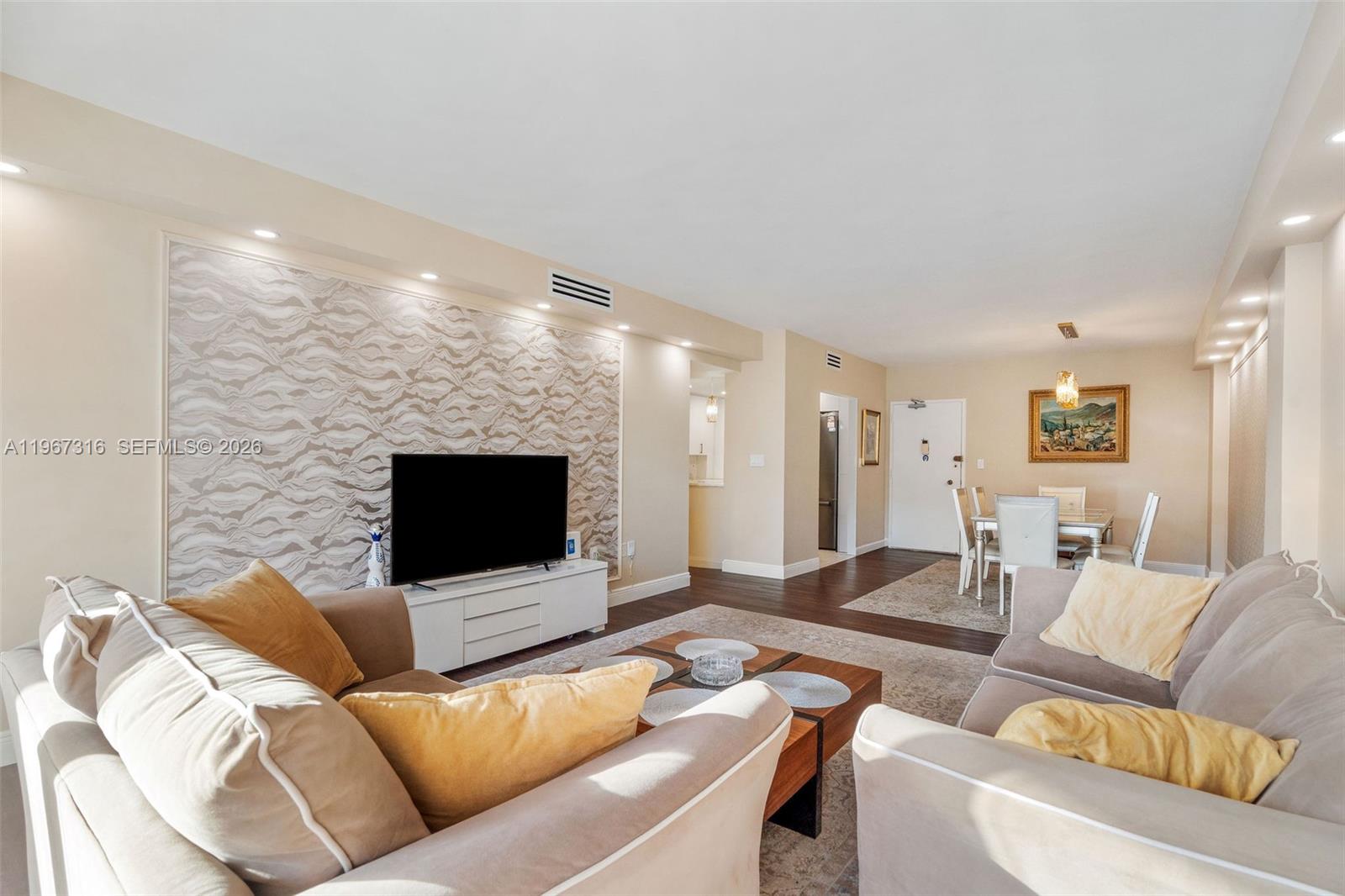 9G 2 / 2 1240 sq. ft. $ 2026-02-17 0 Photo