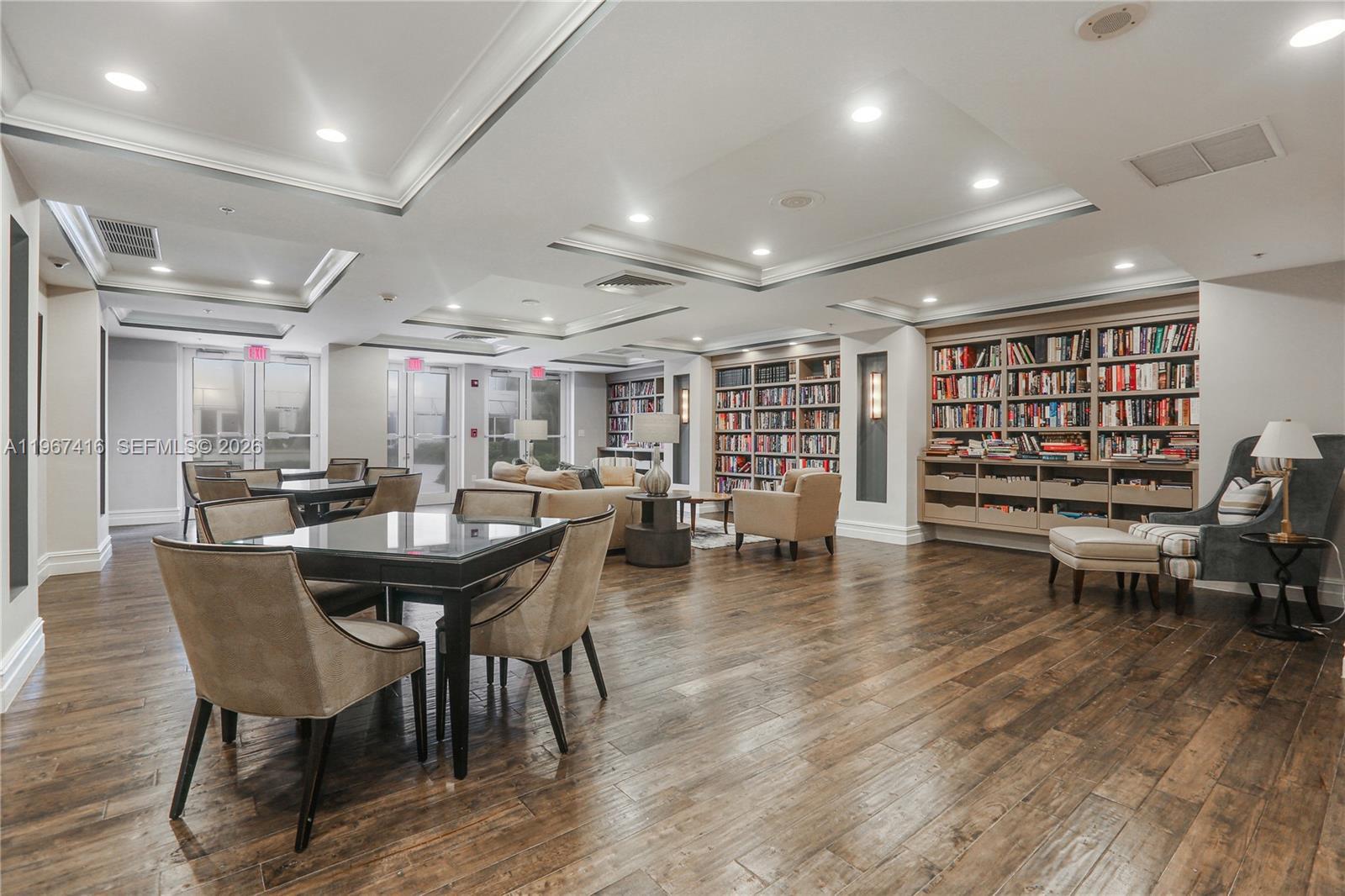 Photo of 6051 Ocean Dr #302, Hollywood, Florida, 33019 -