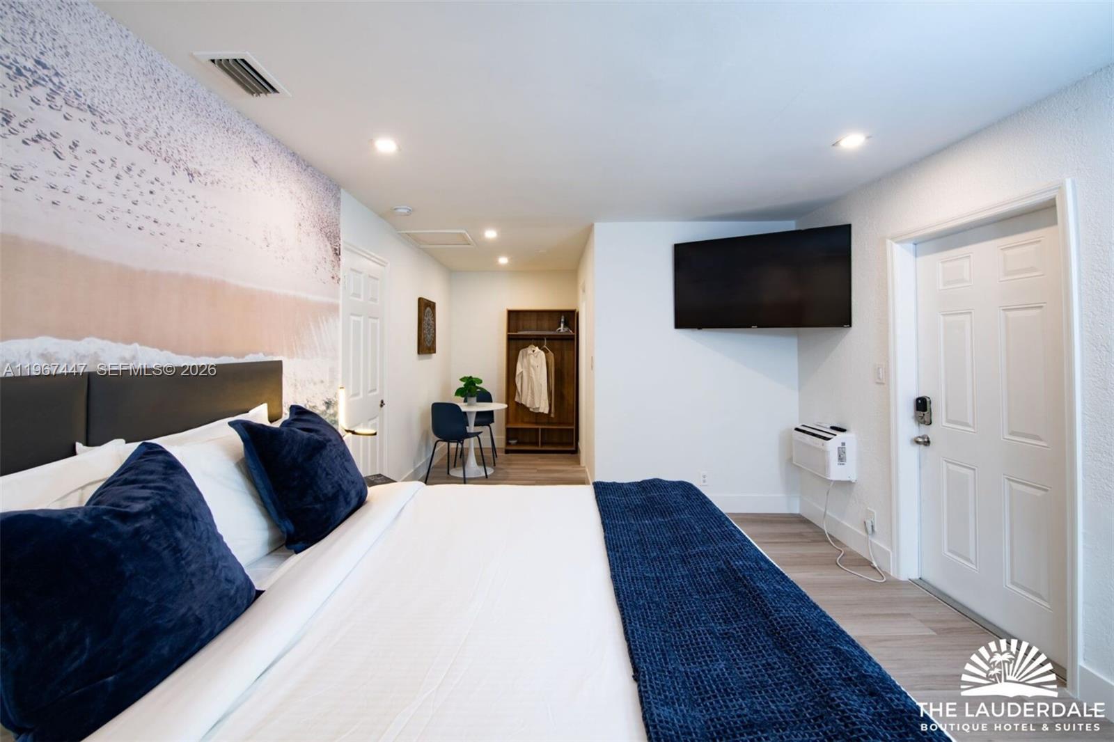 See details / sq. ft. $ 2026-02-18 0 Photo