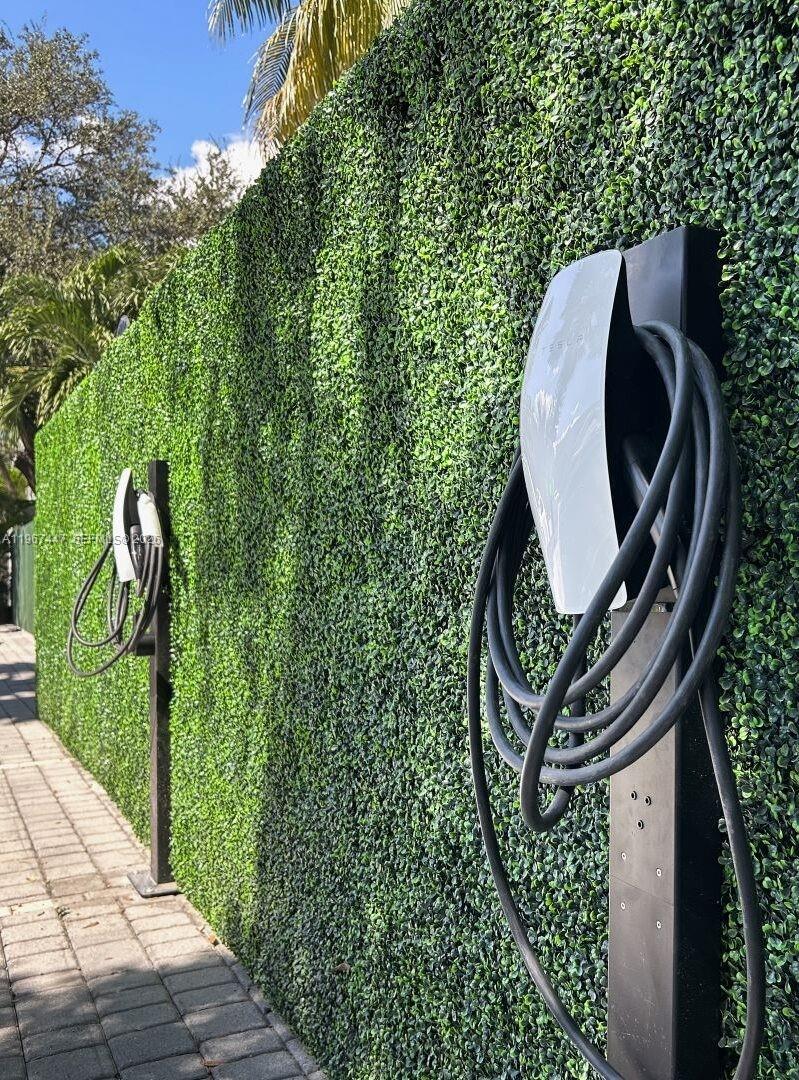 See details / sq. ft. $ 2026-02-18 0 Photo