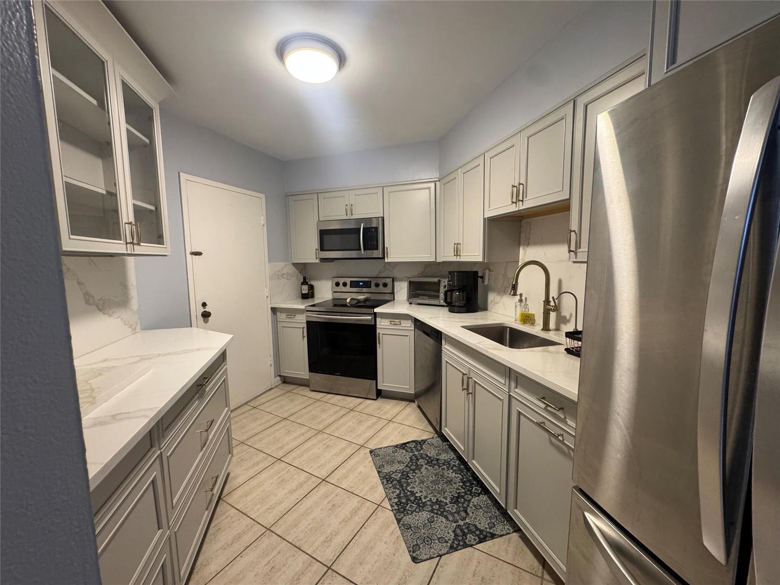Photo of 3725 Ocean  #1610, Hollywood, Florida, 33019 - Photo 9