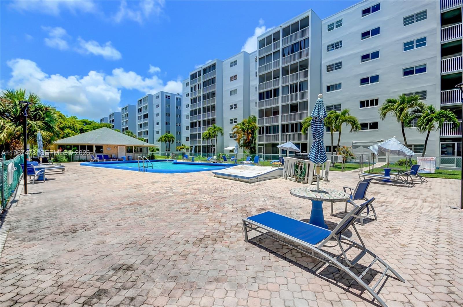 Photo of 301 14th Ave #702, Hallandale Beach, Florida, 33009 -