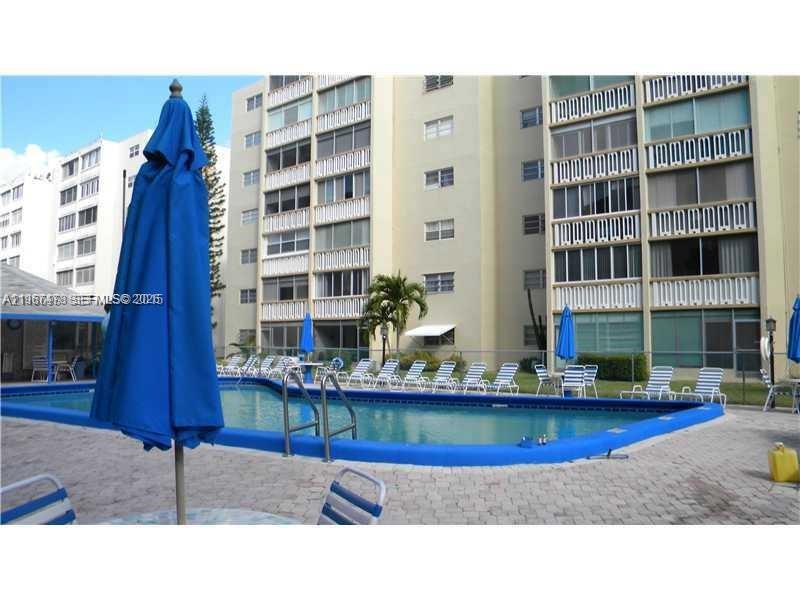 Photo of 301 14th Ave #702, Hallandale Beach, Florida, 33009 -