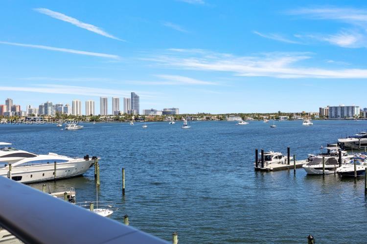 Photo of 17301 Biscayne Blvd #305, North Miami Beach, Florida, 33160 -