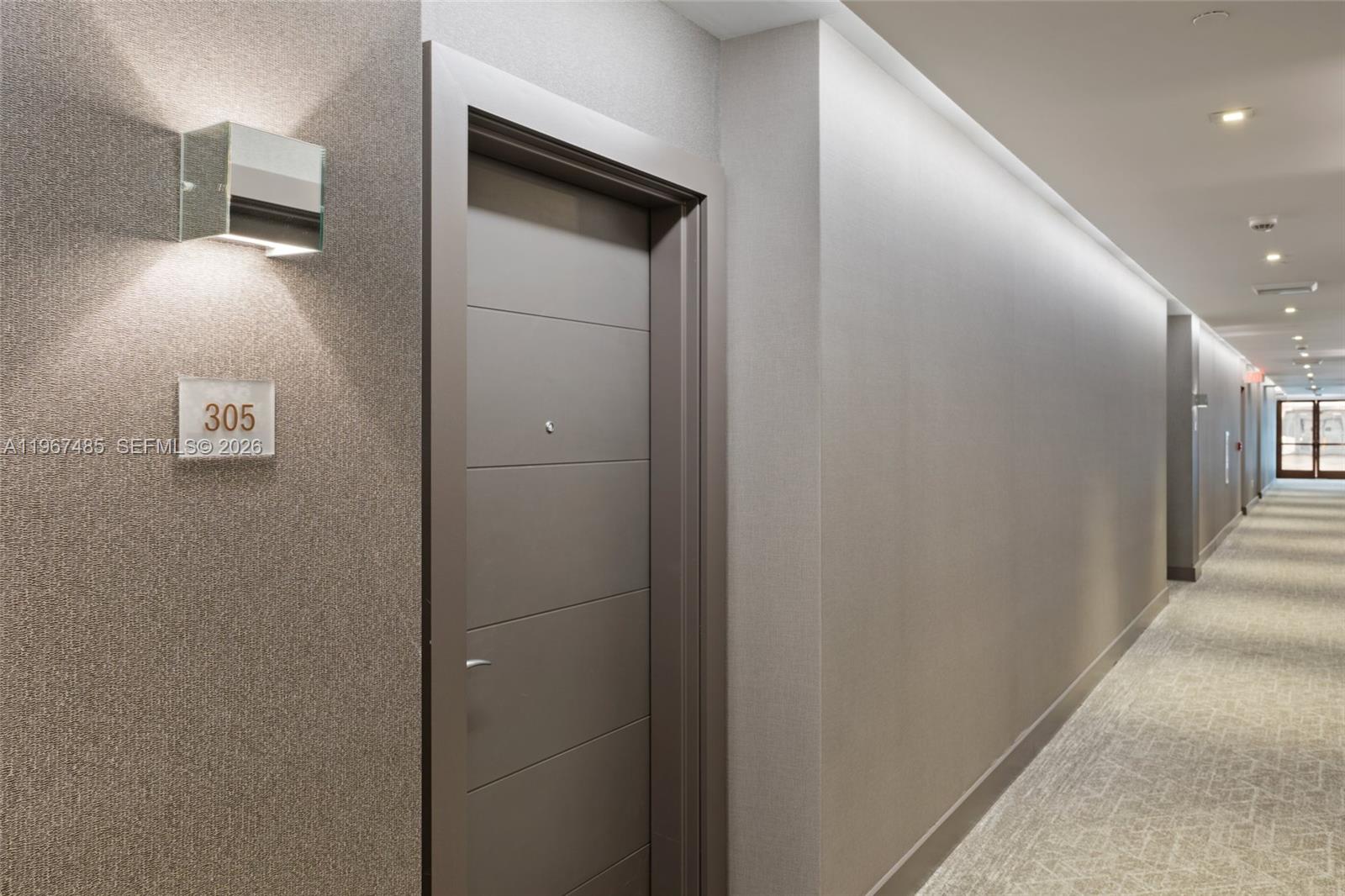 Photo of 17301 Biscayne Blvd #305, North Miami Beach, Florida, 33160 -