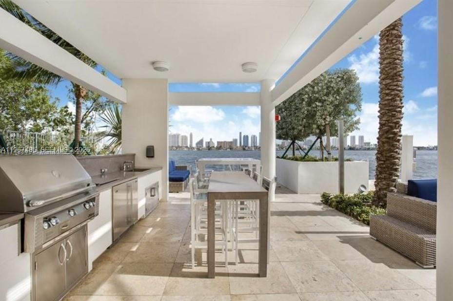 Photo of 17301 Biscayne Blvd #305, North Miami Beach, Florida, 33160 -