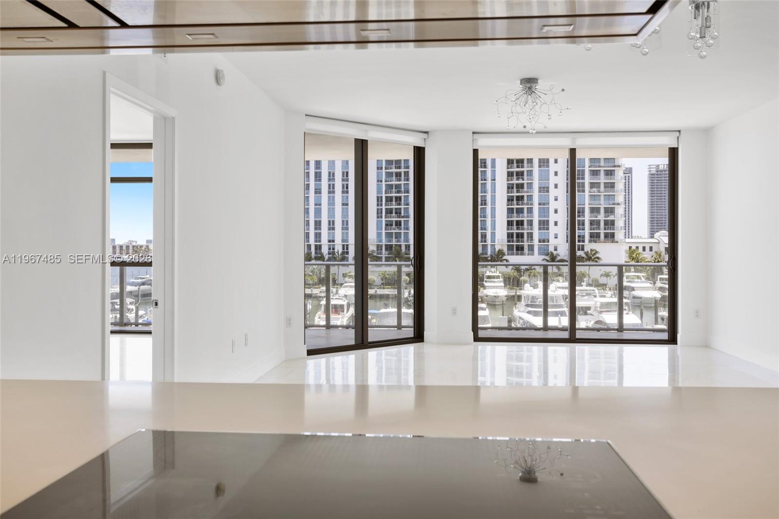 Photo of 17301 Biscayne Blvd #305, North Miami Beach, Florida, 33160 -