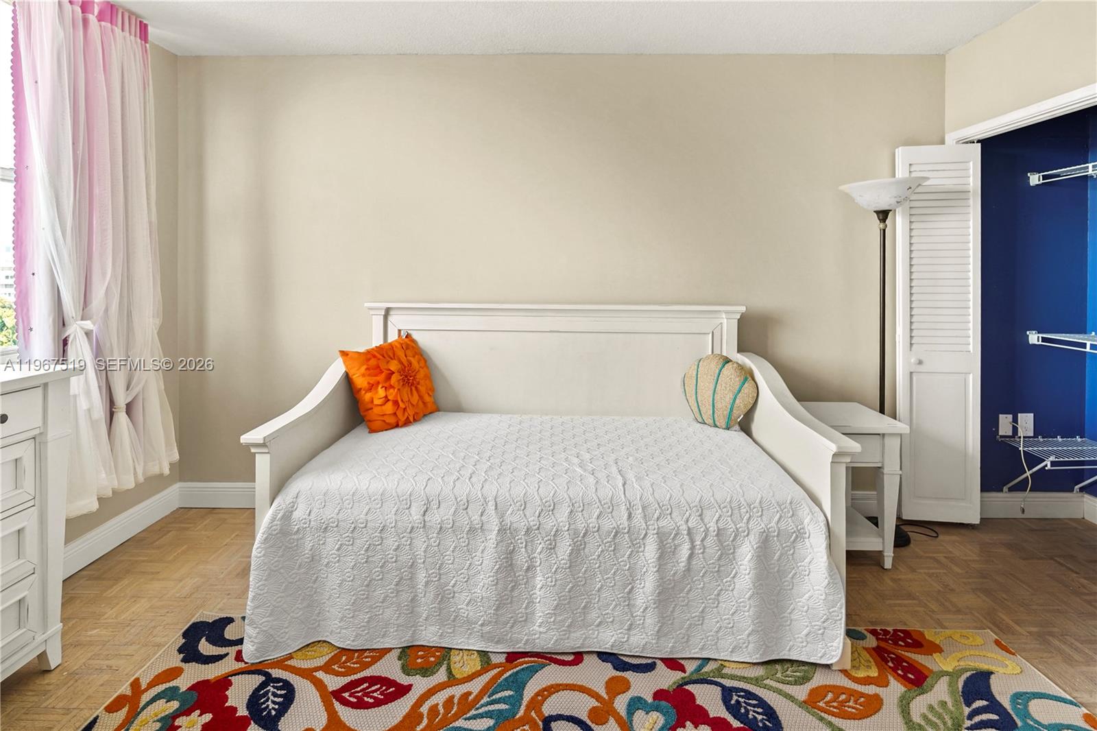 720C 2 / 2 1284 кв.футов $ 2026-02-18 0 Фото