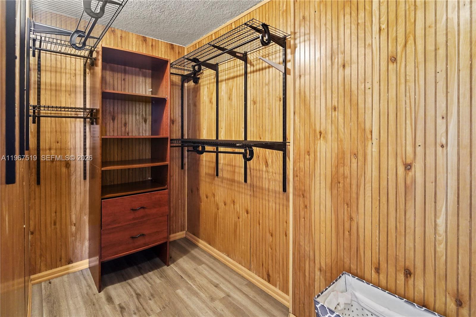 720C 2 / 2 1284 кв.футов $ 2026-02-18 0 Фото