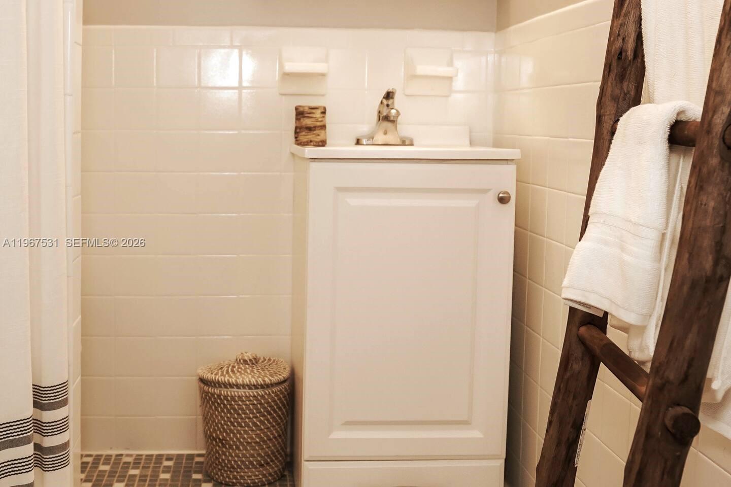   /  2426 sq. ft. $ 2026-02-18 0 Photo