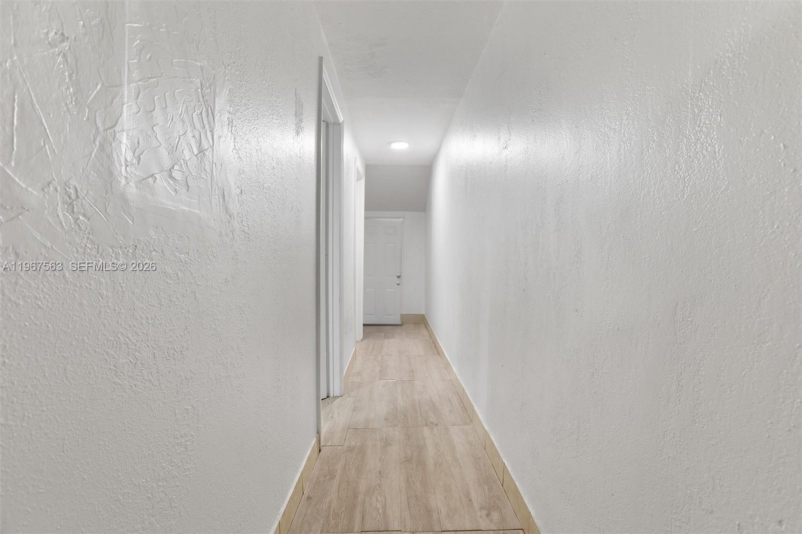   /  1056 sq. ft. $ 2026-02-18 0 foto