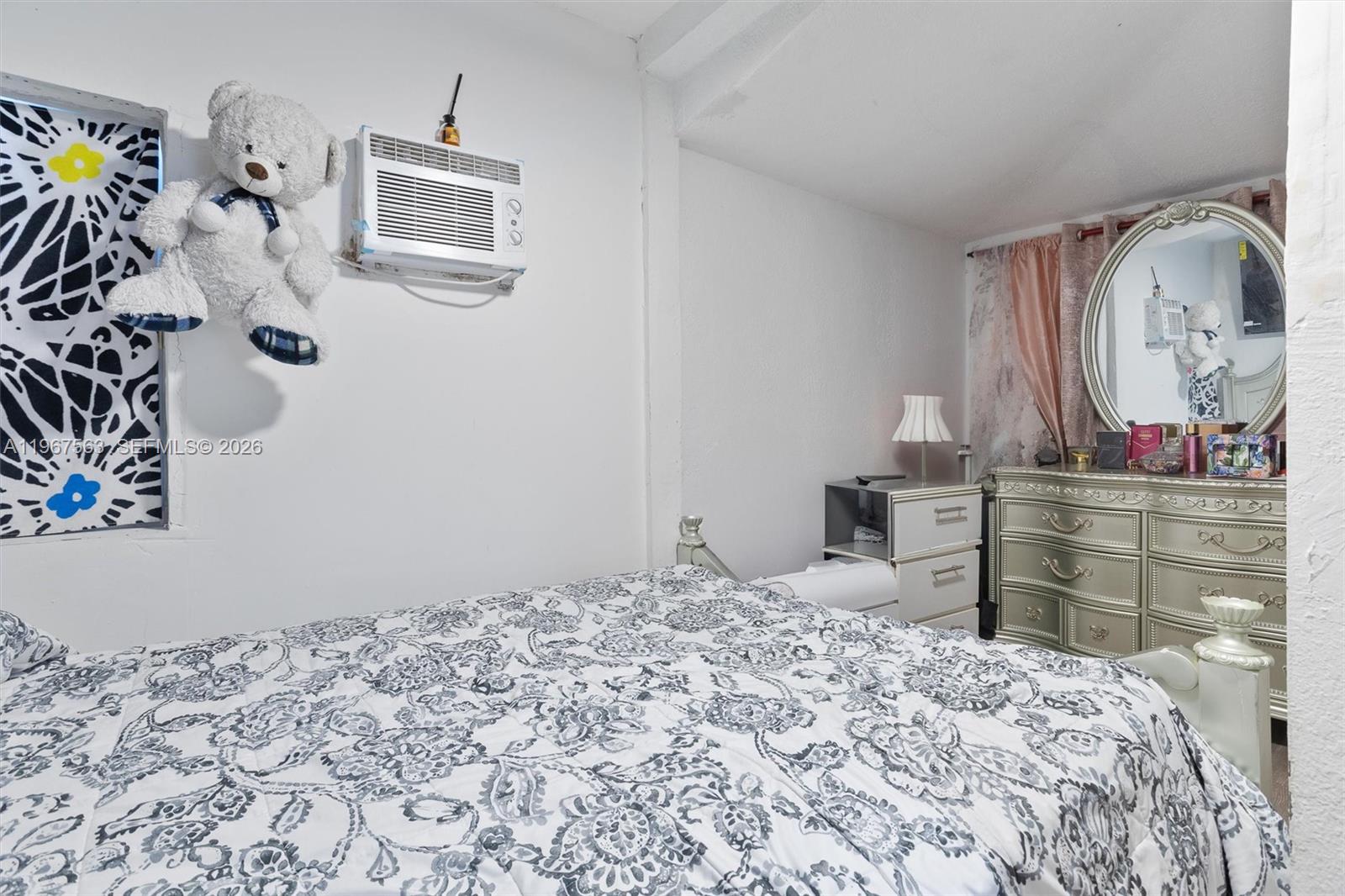   /  1056 sq. ft. $ 2026-02-18 0 foto