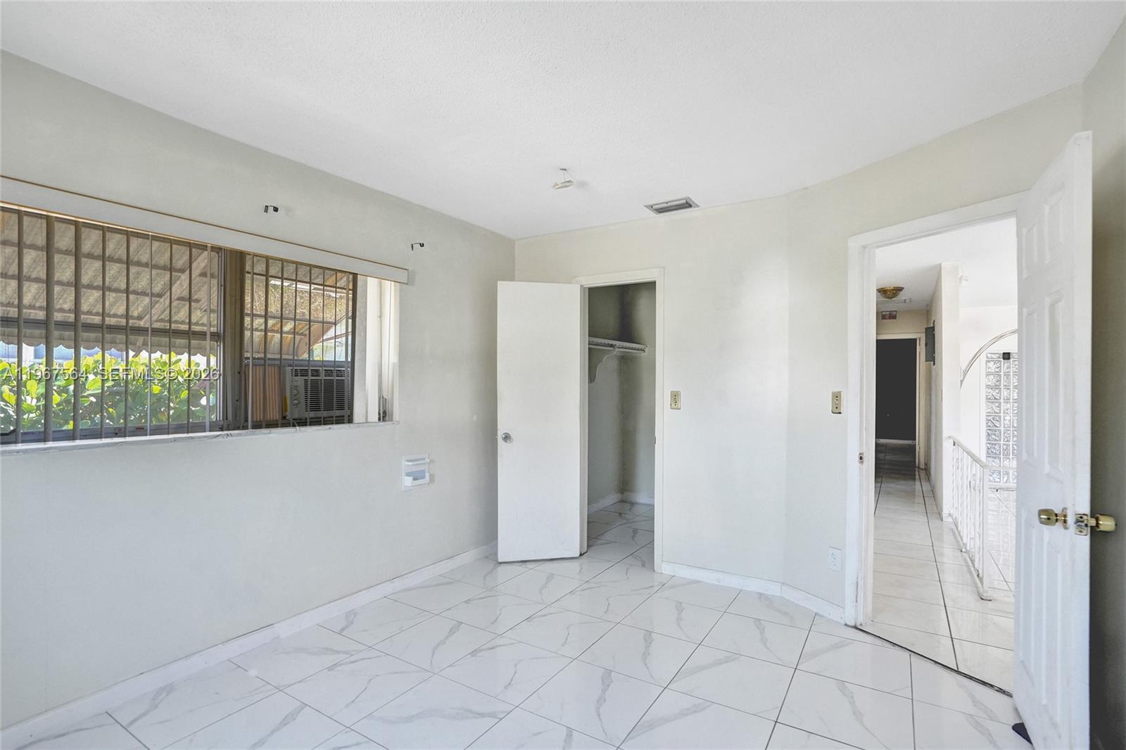 4966 4 / 2 2369 sq. ft. $ 2026-02-26 0 Photo