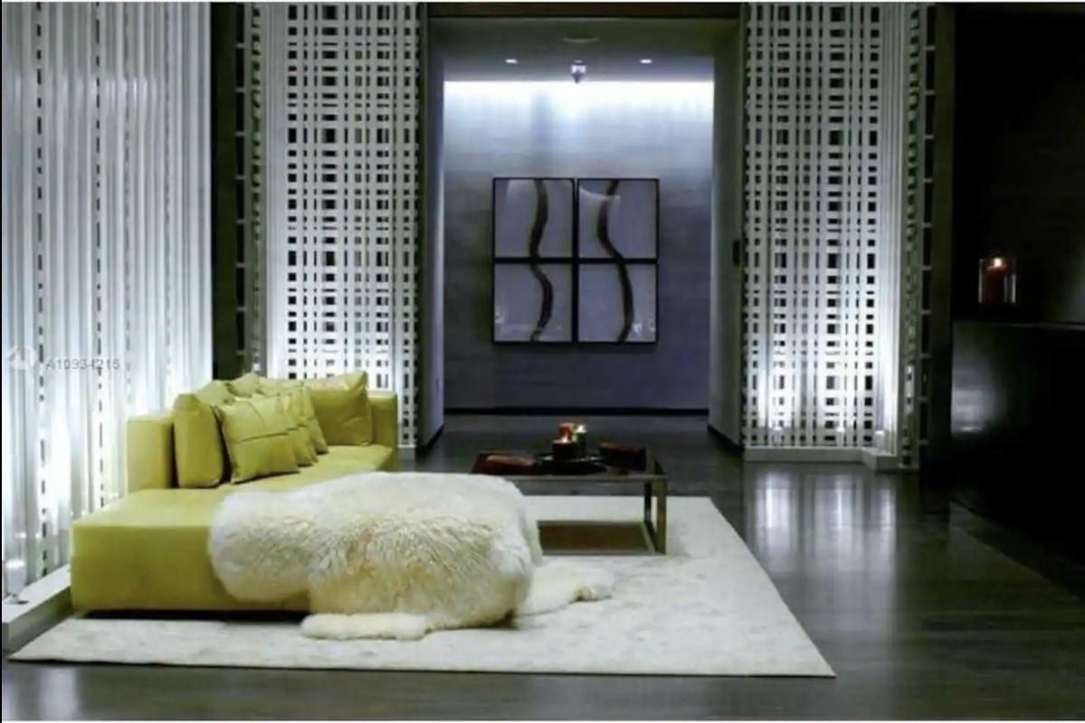 Ver detalles 4612 1 / 1 844 sq. ft. $ 2026-05-13 0 foto