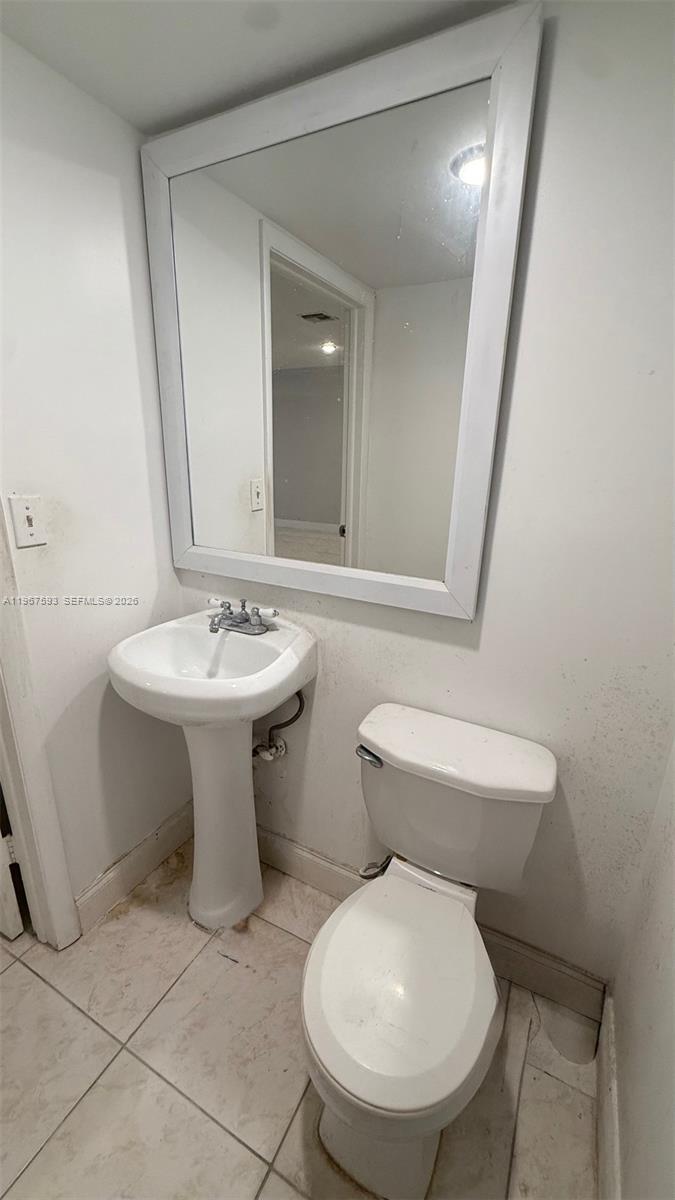 10  /   кв.футов $ 2026-02-18 0 Фото